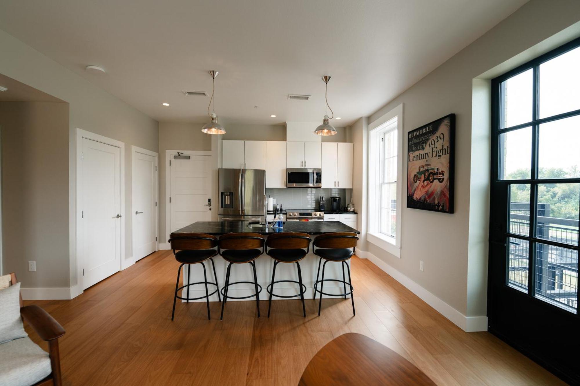 Western 1924 Luxury Lofts Martindale Dış mekan fotoğraf