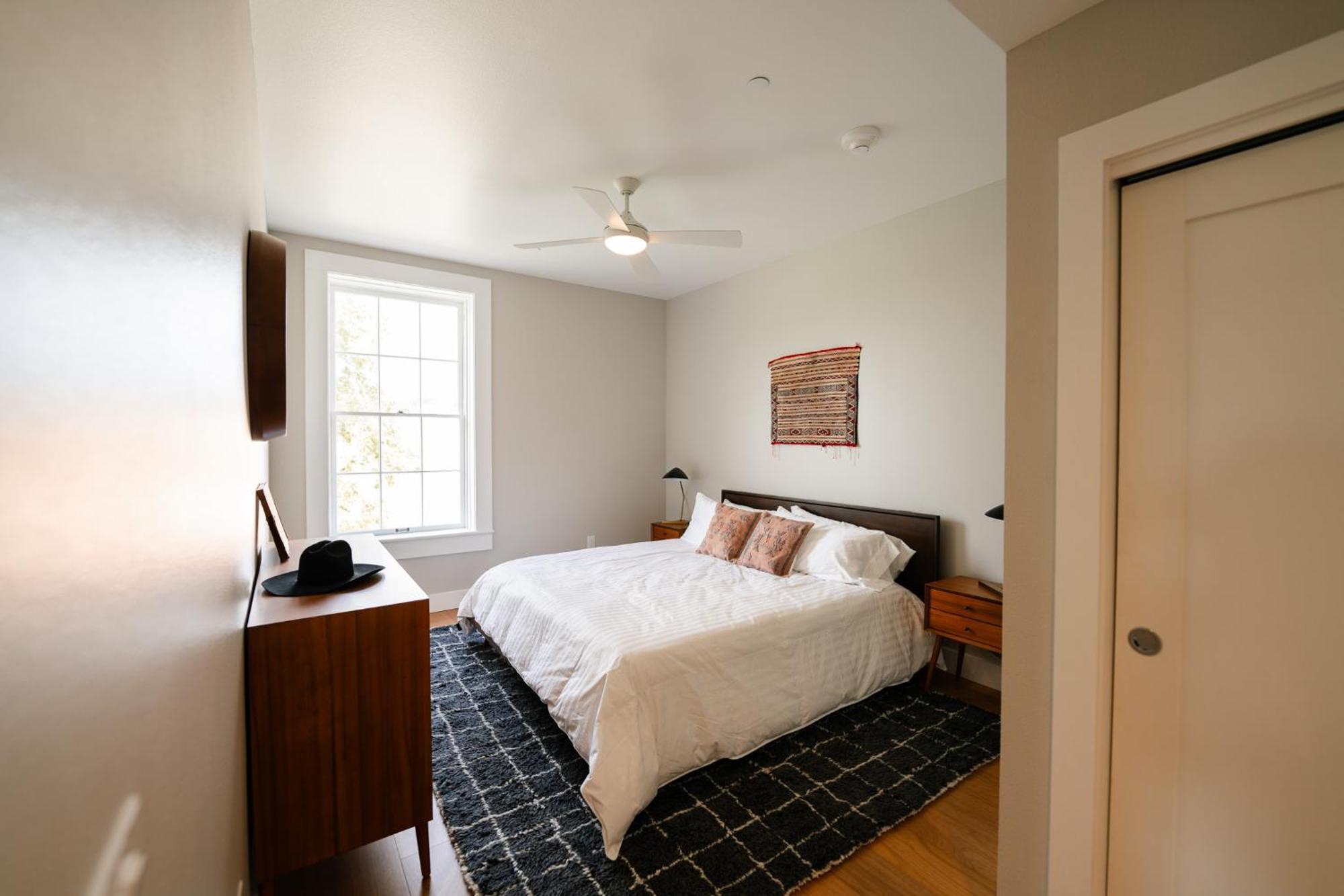 Western 1924 Luxury Lofts Martindale Dış mekan fotoğraf